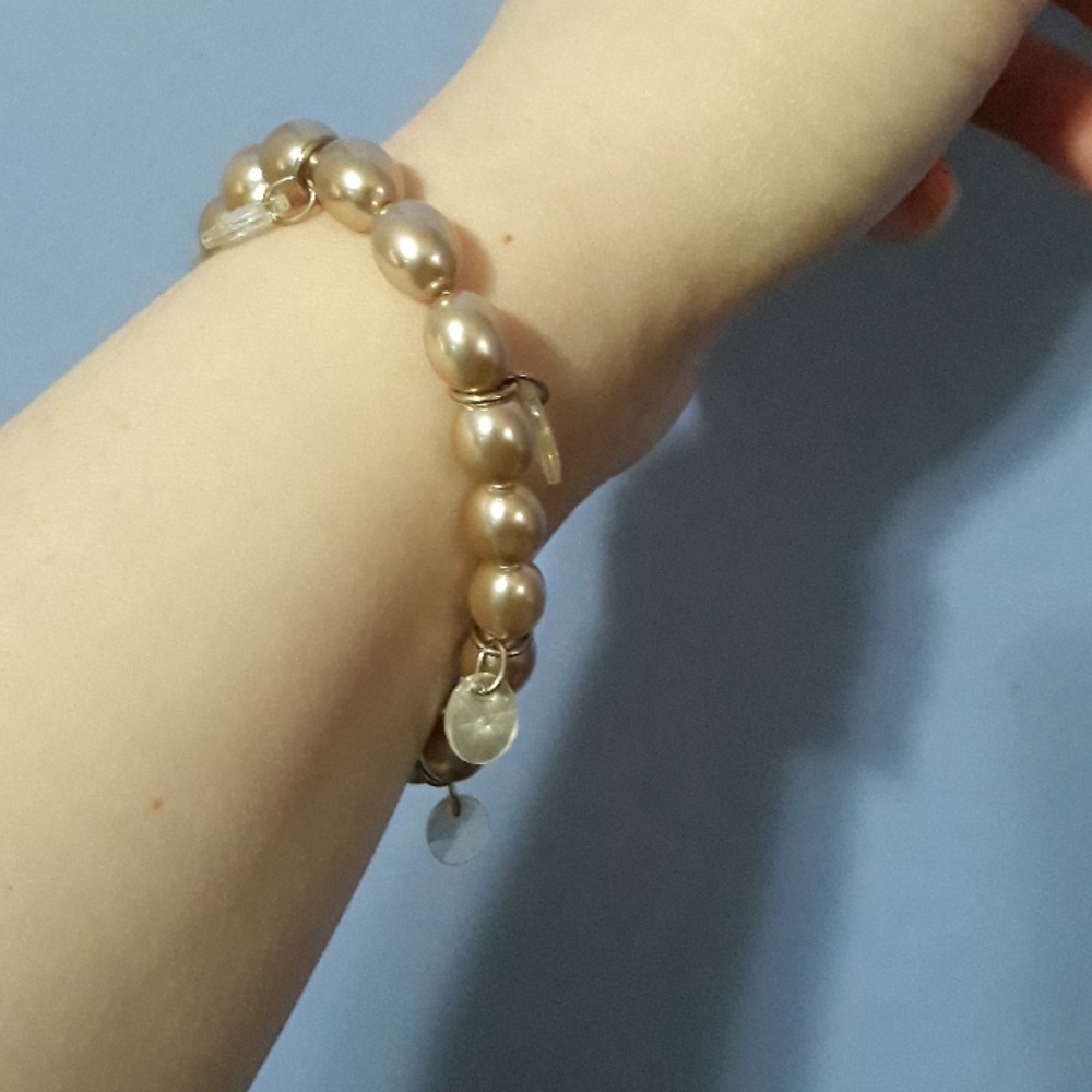 Plastic gold beaded bracelet